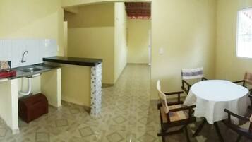 House | Private kitchen | Fridge, oven, cookware/dishes/utensils