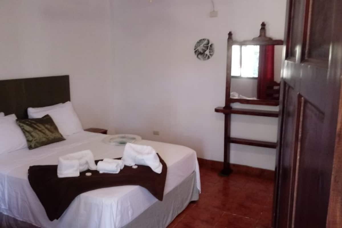 Tweepersoonskamer, 1 queensize bed | 1 slaapkamer, beddengoed