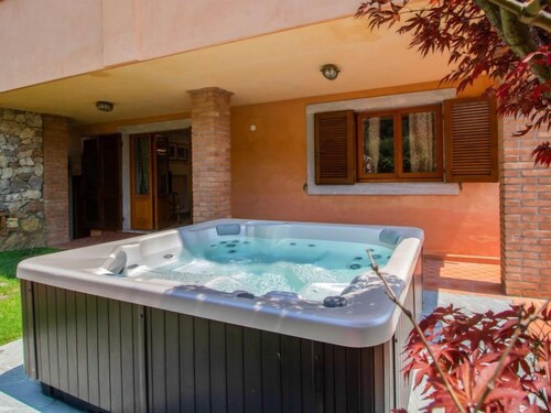 Serenella by Interhome