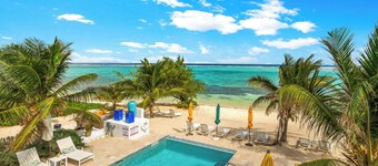 The Starfish Oceanfront Studio Cottage in East End