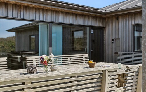 Nice home in Thisted with sauna