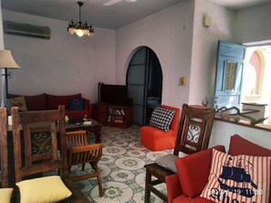 TV, DVD player, table football, books