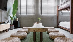 Family Shared Dormitory - Loft Inn (Hengchun)