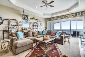 Stadtwohnung, 3 Schlafzimmer | Wohnbereich