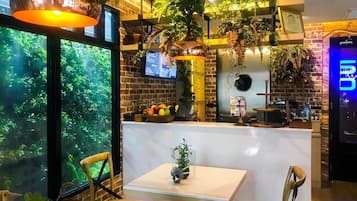 Cafe