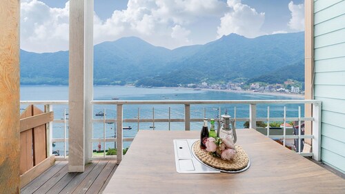 Geoje Ocean Love Pension