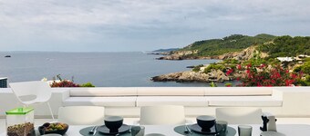 Ibiza, Roca Llisa<br>Luxurious loft with stunning sea views