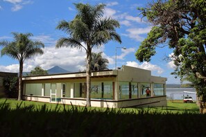 Khuôn viên nơi lưu trú