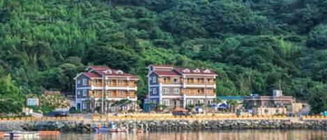 Façade de lâhĂ©bergement