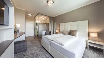 Classic-Doppelzimmer | Minibar, Schreibtisch, Zustellbetten, kostenloses WLAN