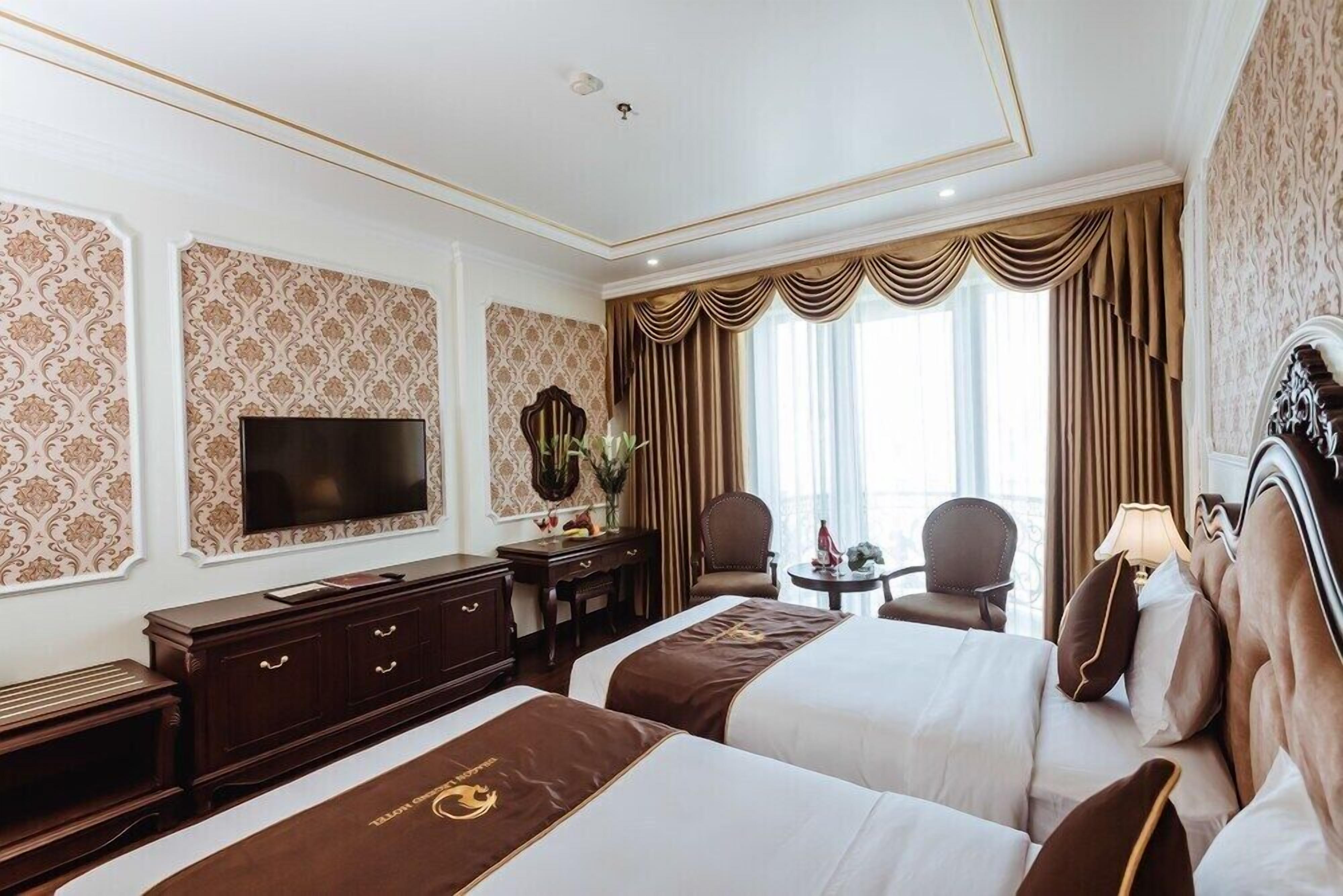 1 bedroom, minibar, in-room safe, desk