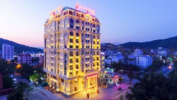 Front of property – evening/night