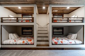 4 bedrooms, iron/ironing board, travel cot, WiFi