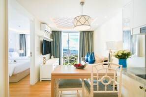 Minibar, in-room safe, desk, blackout curtains