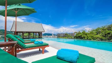 Outdoor pool, a rooftop pool