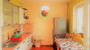 Fridge, microwave, dishwasher, electric kettle
