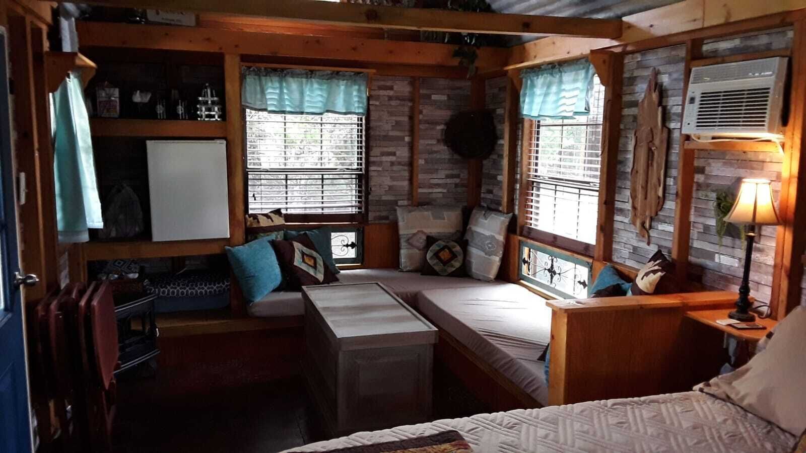 1 bedroom, iron/ironing board, bed sheets