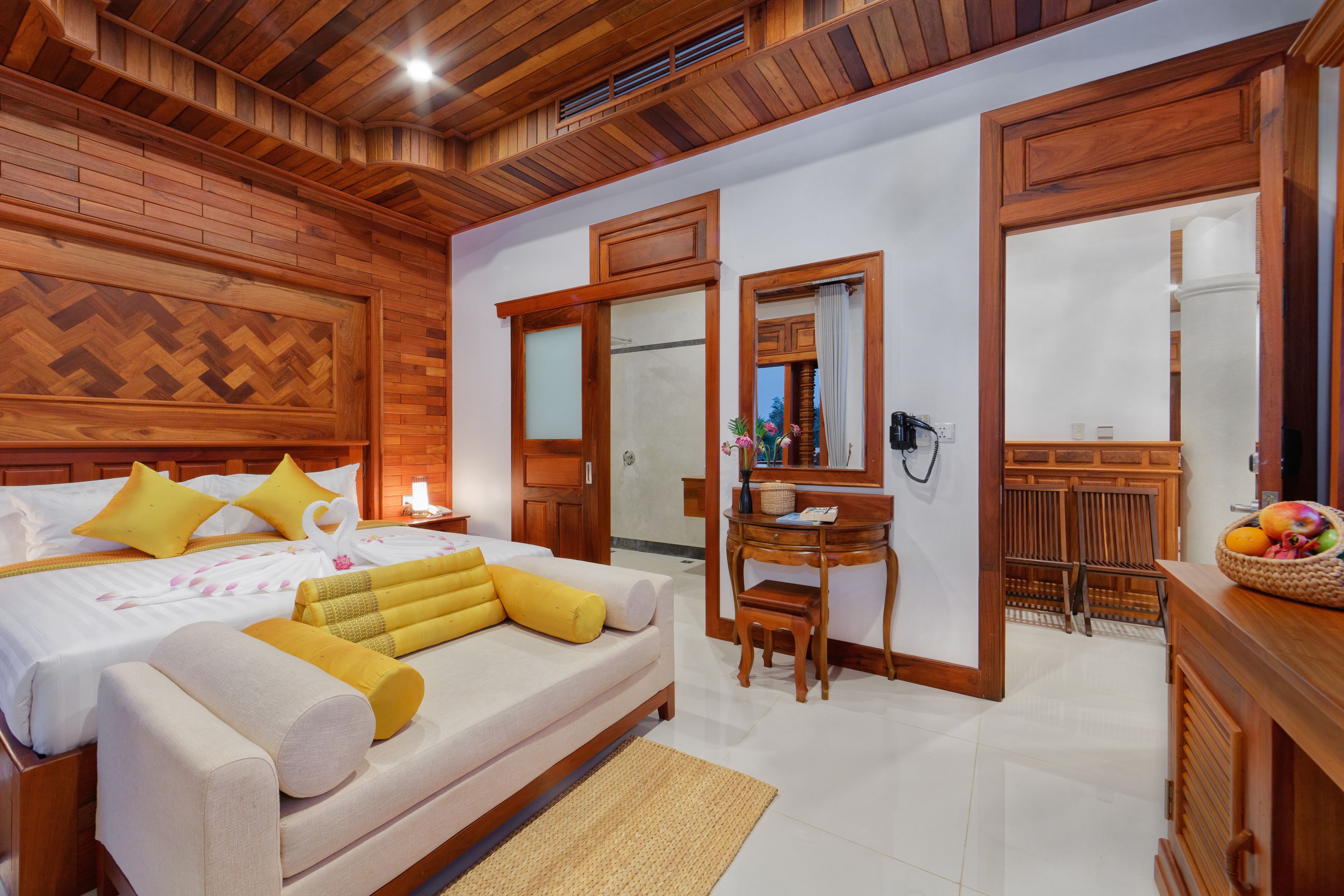 presidential suite, pool view, 2 bedrooms | premium bedding, minibar, in-room safe, desk