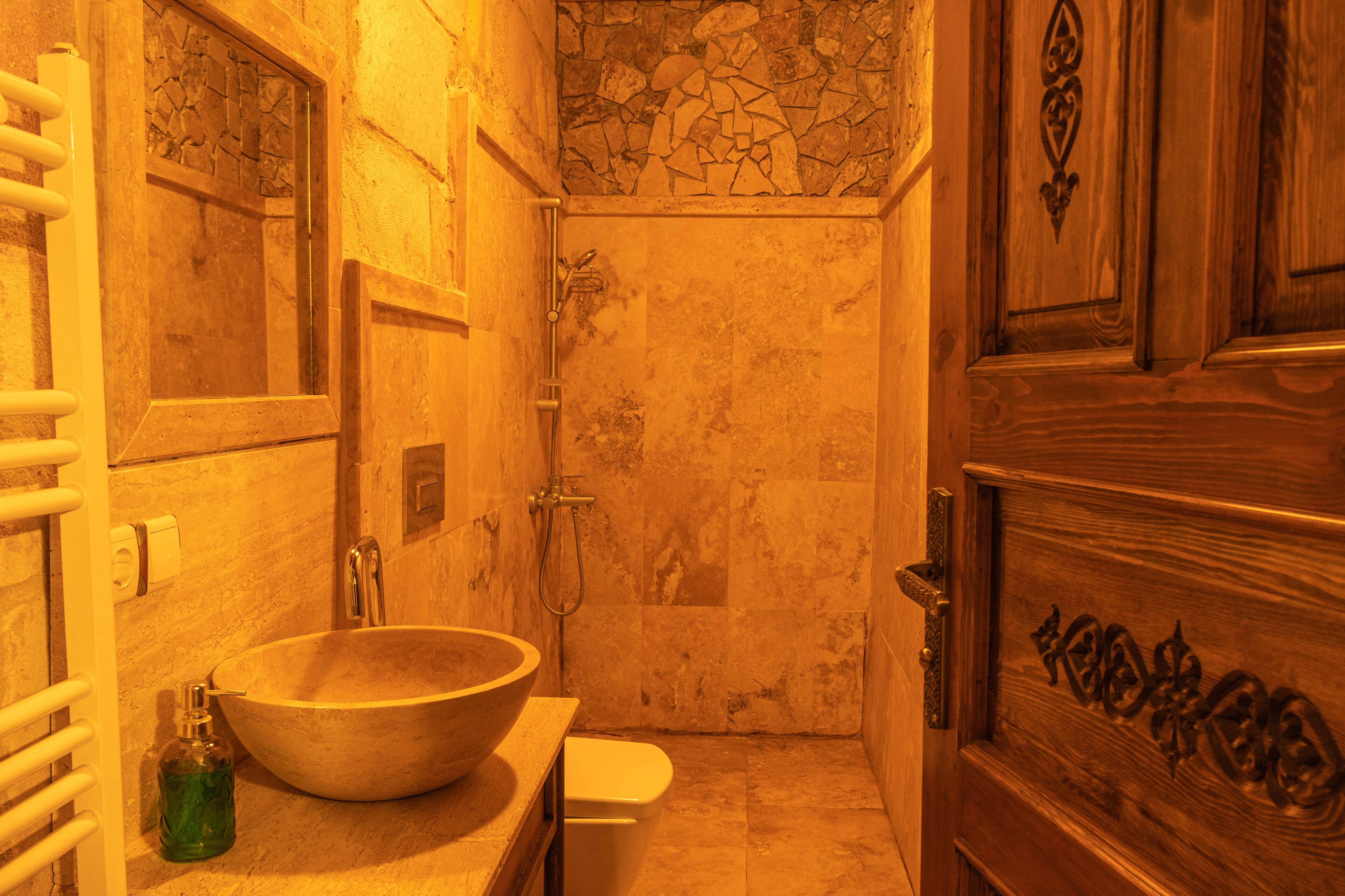 traditional double room, 1 queen bed, vineyard view | bathroom | free toiletries, hair dryer, slippers, towels