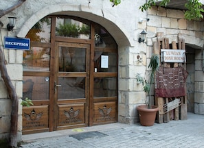 Reception - Luwian Stone House (Nevsehir)