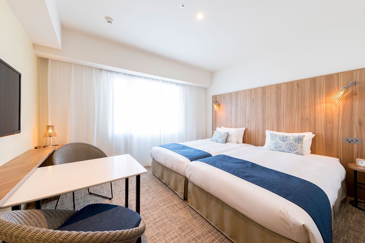 1 bedroom, in-room safe, desk, blackout drapes