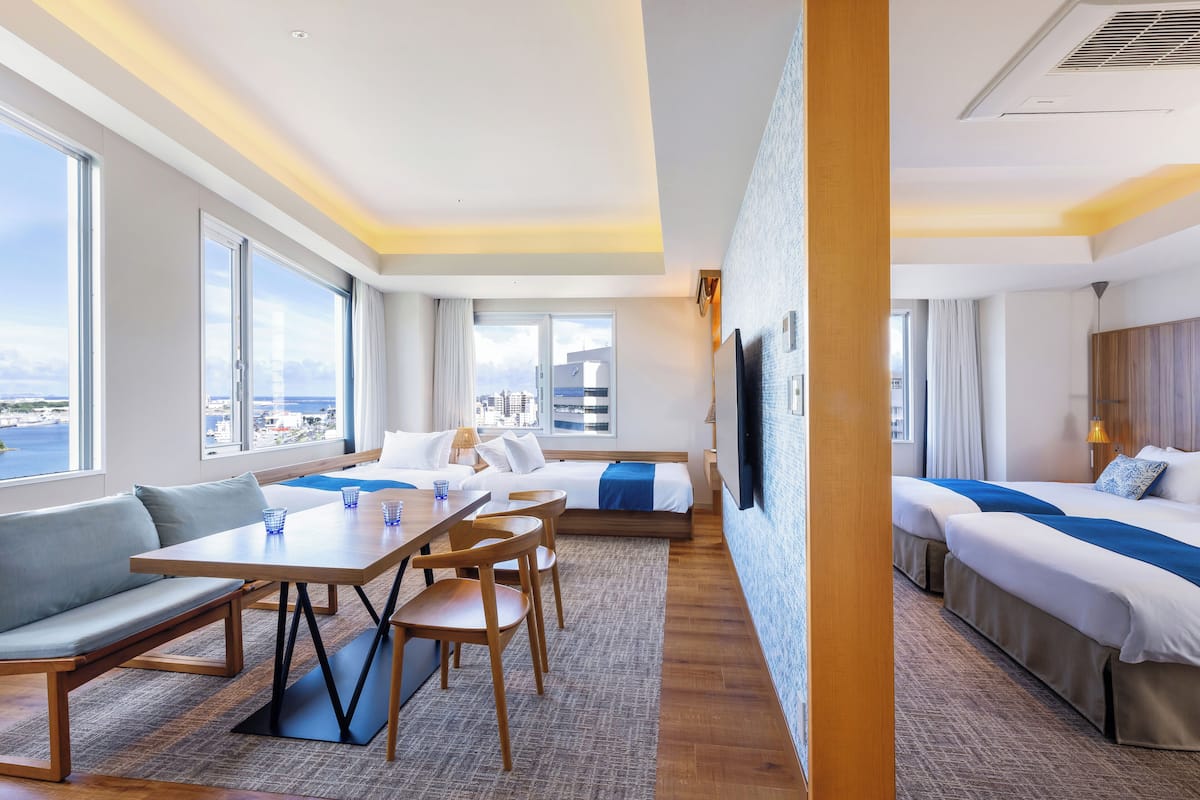 1 bedroom, in-room safe, blackout curtains, soundproofing