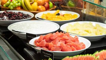 Daily buffet breakfast (GBP 15.30 per person)