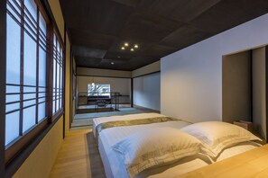 2 quartos, cofres nos quartos, Wi-Fi, roupa de cama