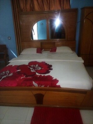 1 bedroom - Hotel suite in the heart of ghana (Tema)