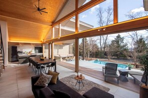 Villa A -SPA- (Modern style) One private house with pool, sauna, & outdoor hot spring, Non Smoking | 3 bedrooms, premium bedding, in-room safe, individually decorated