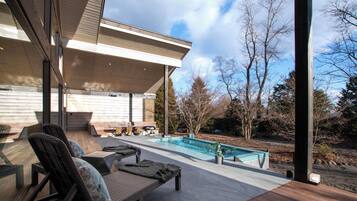 Villa Premium, varias camas, para no fumadores, sauna (A,SPA, Modern, Pool, OutdoorHotSpring) | Terraza o patio
