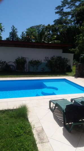 Alberca al aire libre