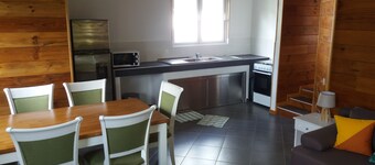 Bungalow in Mahina, Ahonu Valley