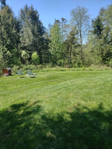 4 lähellä Stowea, 3 hiihtokeskusta, panimot, vaellus, järvet, lumityöstö 