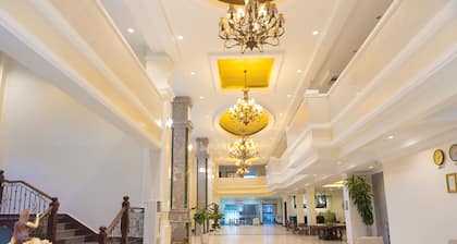 Pursat Riverside Hotel and Spa