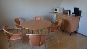 Uklassifisert bilde, 3 av 7, knapp