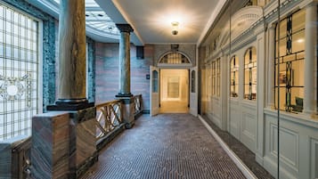 Literie de qualité supérieure, minibar, coffres-forts dans les chambres