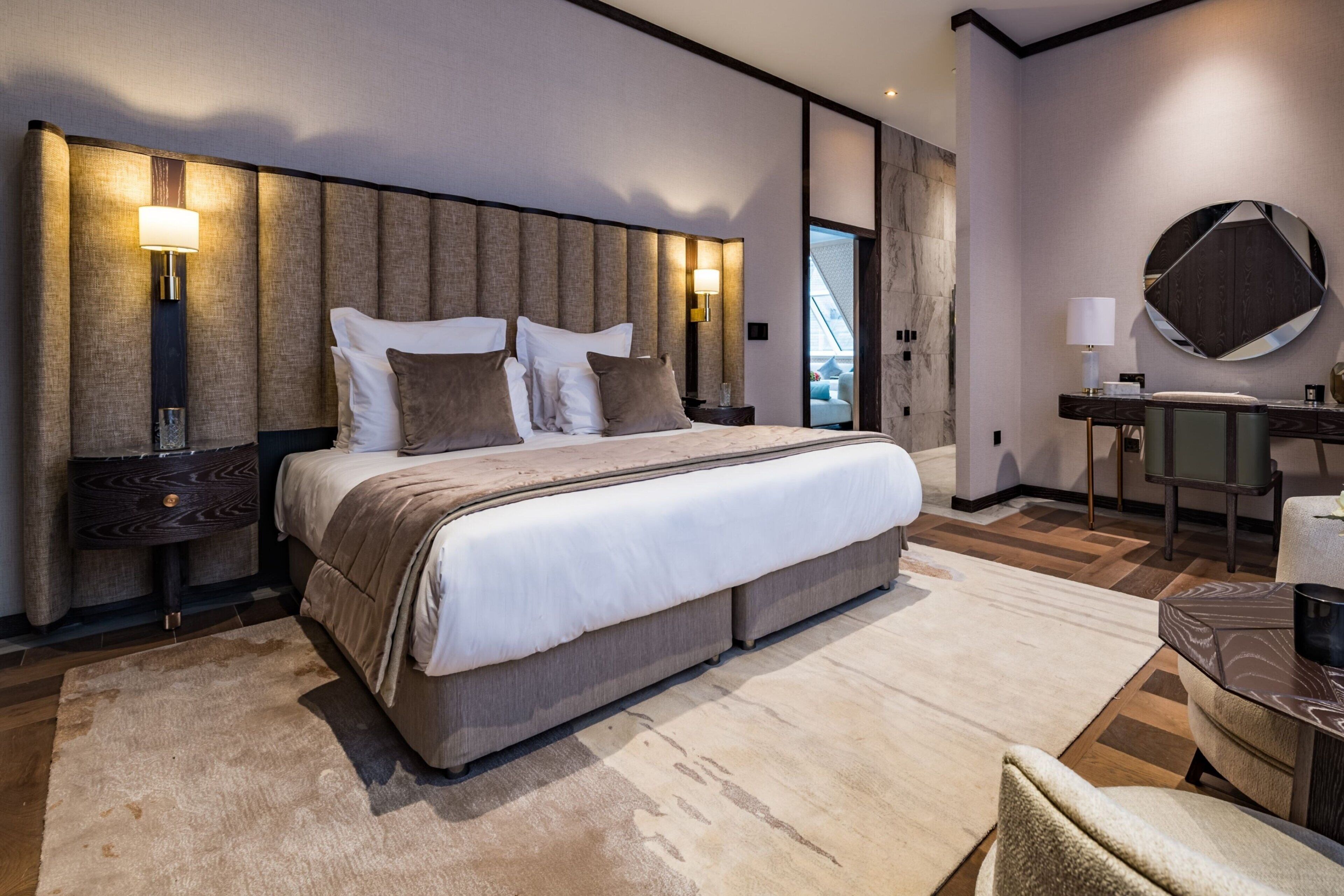 1 bedroom, premium bedding, minibar, in-room safe