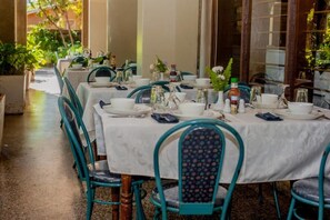 Breakfast, lunch and dinner served  - Wasawange Lodge and Tours (Livingstone)