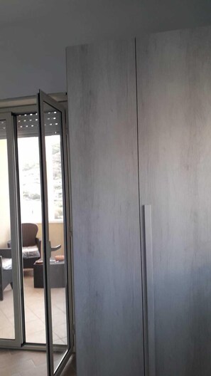 Habitación doble panorámica, balcón | Servicios de la habitación