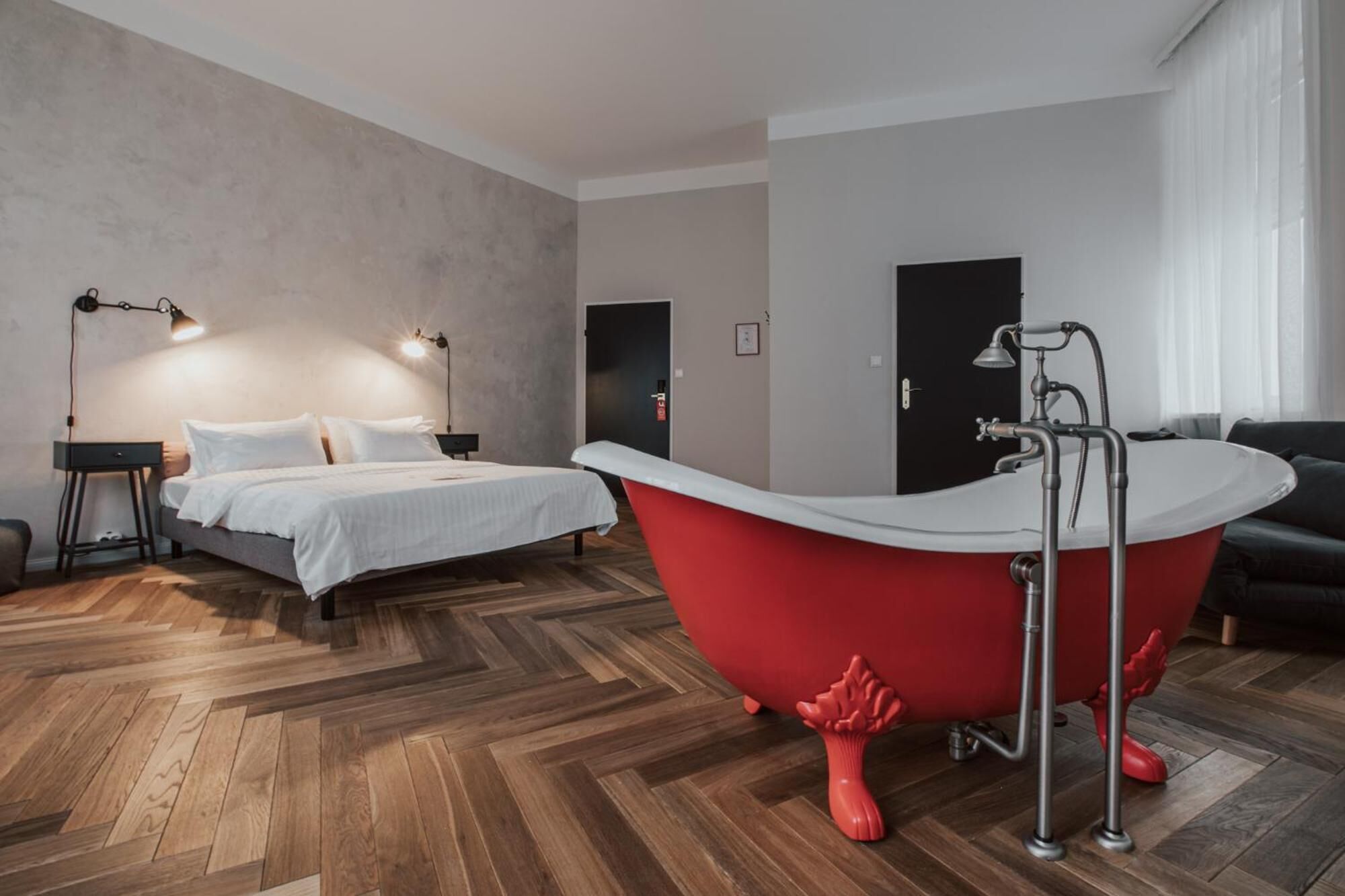 1 bedroom, premium bedding, in-room safe, desk