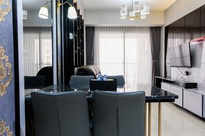 ห้องพัก | บริเวณนั่งเล่น | ทีวี