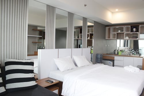 Bright Studio @ Tamansari La Grande Apartment