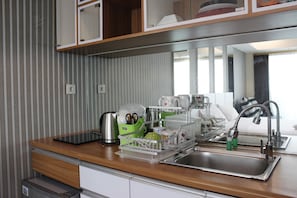 Room | Private kitchenette - Bright Studio @ Tamansari La Grande Apartment (Bandung)
