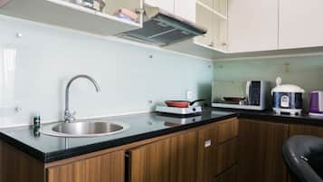 客房 | 私人小型廚房 | 雪櫃、爐具、廚房用具/餐具/器皿