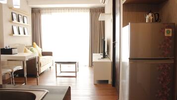 Room | Living area | TV