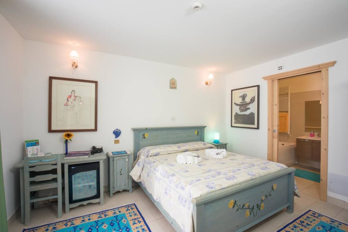 Double Room, Balcony, Mountain View | In-room safe, desk, blackout drapes, soundproofing
