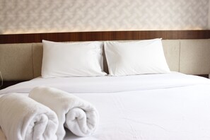 Habitación | 2 habitaciones, escritorio, wifi gratis y ropa de cama 