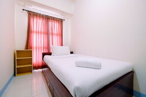 Room | 1 bedroom, free WiFi, bed sheets - Homey Studio Apartment @ Salemba Residence (Jakarta)