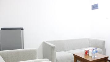 Room | Living area | TV
